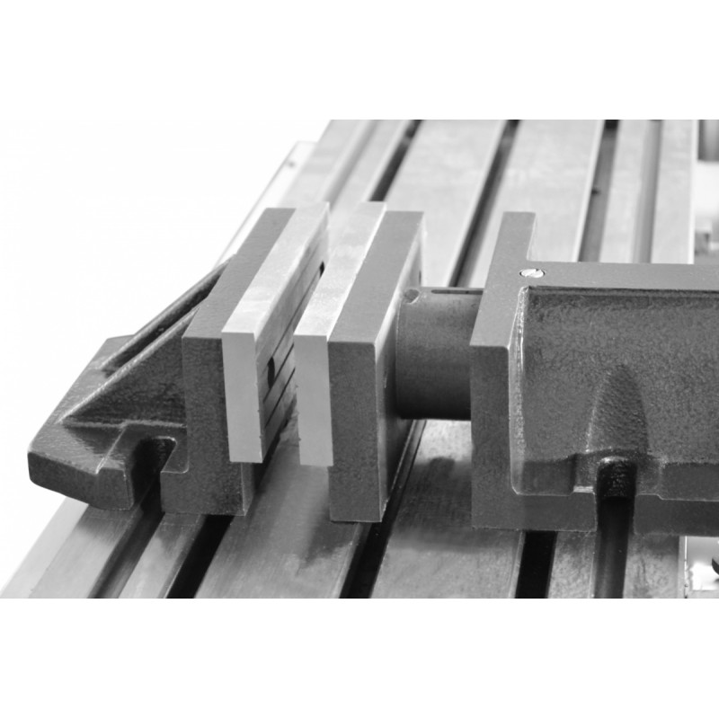 2 piece machine vice F200