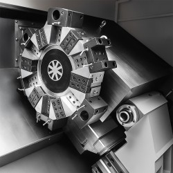 CNC Lathe CORMAK CK7170X3000 Hydraulic Chuck BMT45 12-Position Tool Turret SIEMENS SINUMERIK 808D