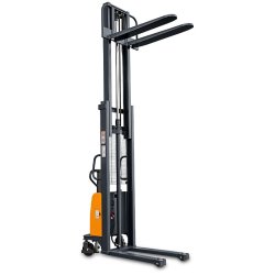 Semi-Electric Pallet Stacker CORMAK B1533 1500kg | CORMAK