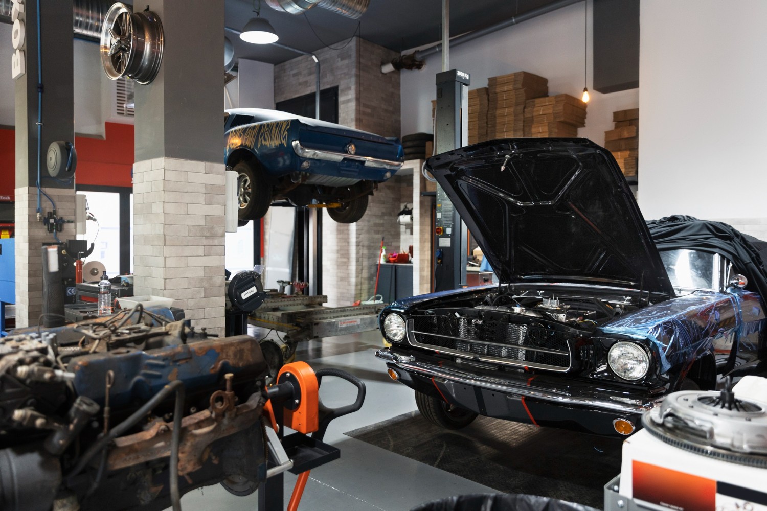 Machines en apparatuur voor autowerkplaatsen